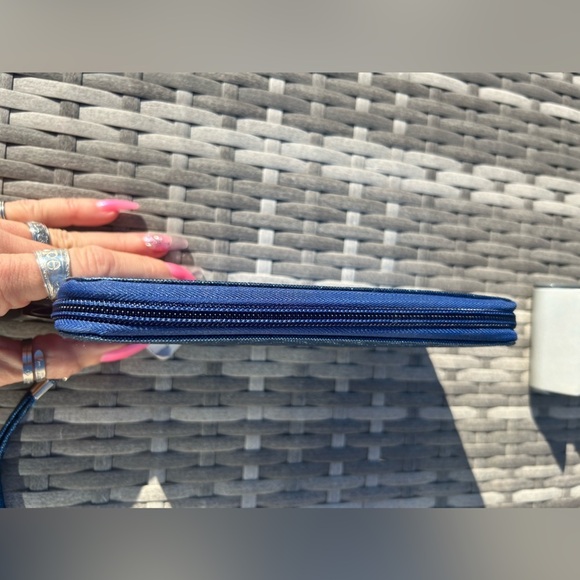 Nouveau Leather Women’s Wallet Royal Blue NWT!​​​ - Picture 7 of 10